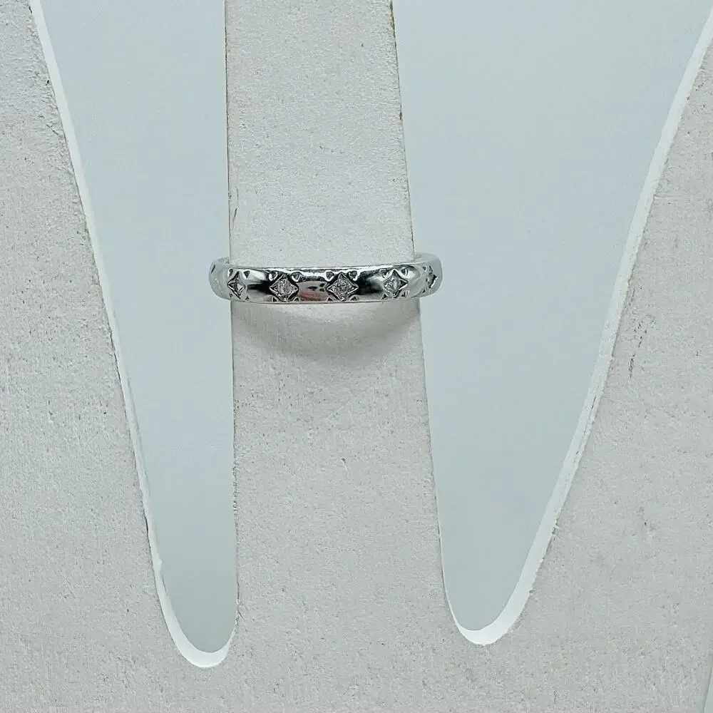 18K Gold Plated Star Rhinestones Stacking Band Ring in Silver